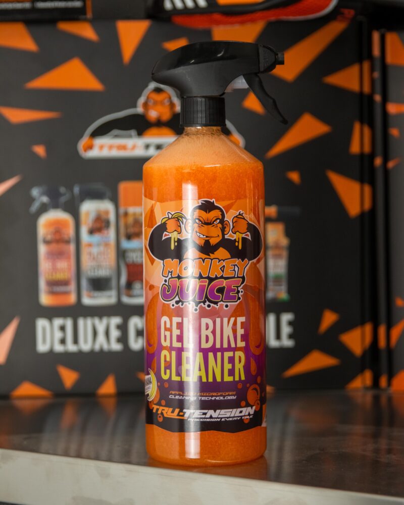 Moto Clean & Protect Bundle - Image 5